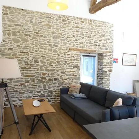 Superb Norman With Swimming Pool In The Bay Of Mont St Michel Casa de Férias *