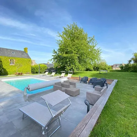 Superb Norman With Swimming Pool In The Bay Of Mont St Michel * Dragey